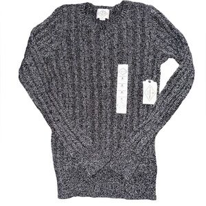 ST. JOHN’S BAY SWEATER